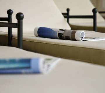 Wellnessliegen mit Hotelkatalog