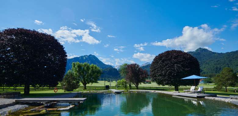 Naturteich PanoramaQUELL mit Bergblick im Somme
