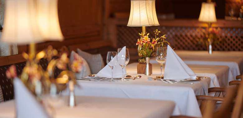 Gedeckter Tisch im Restaurant Schüles Gesundheitsresort Allgäu