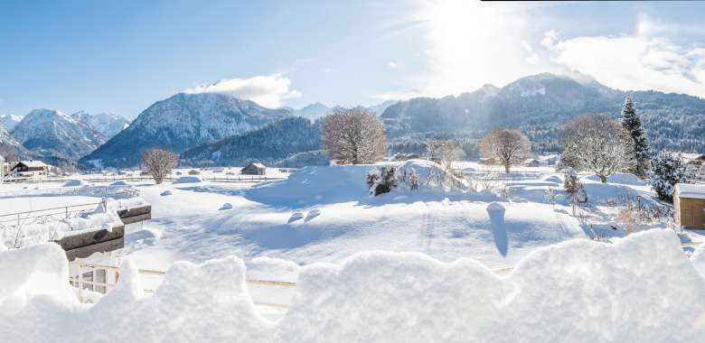 Winter im Allgäu alles voller Schnee